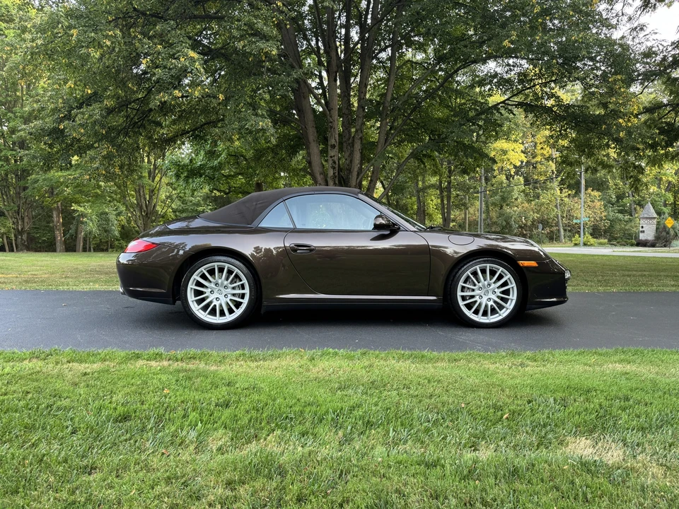 2009 Porsche 997 Carrera 4 - Image 23 of 31