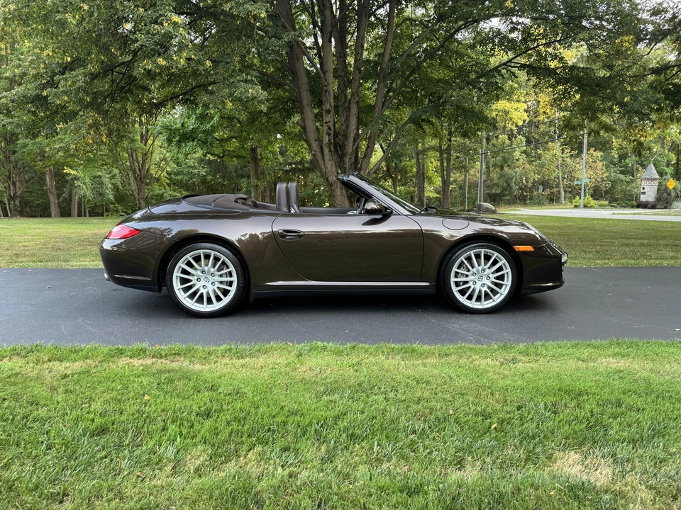 2009 Porsche 997 Carrera 4 - Image 7 of 31
