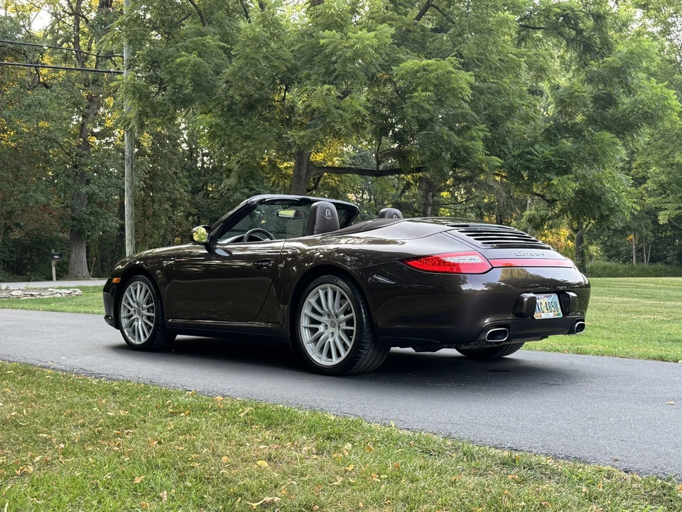 2009 Porsche 997 Carrera 4 - Image 17 of 31