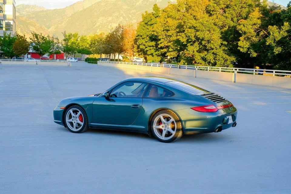 2009 Porsche 997 Carrera 4 - Image 5 of 12