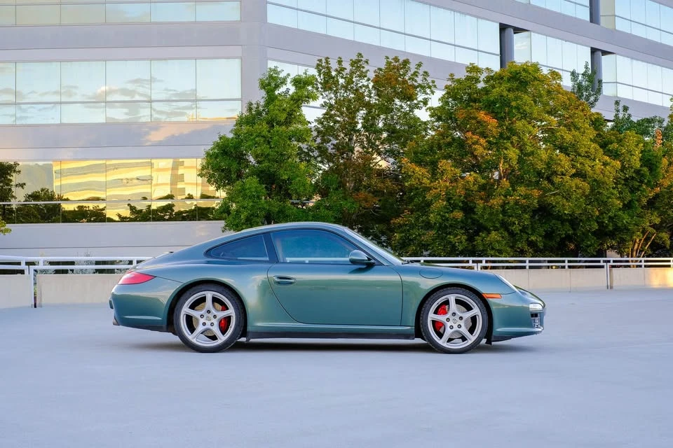 2009 Porsche 997 Carrera 4 - Image 7 of 12