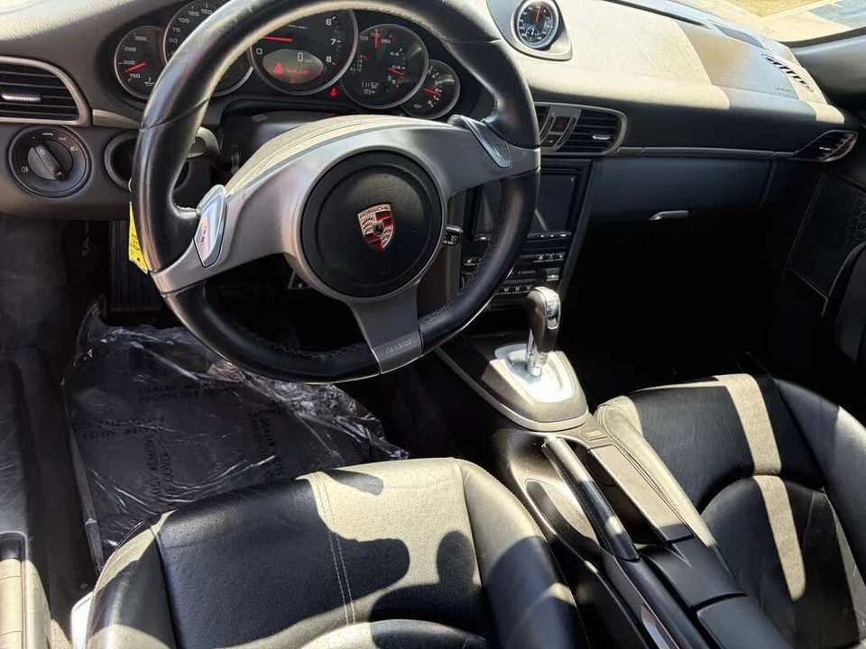 2009 Porsche 997 Carrera 4 - Image 23 of 31
