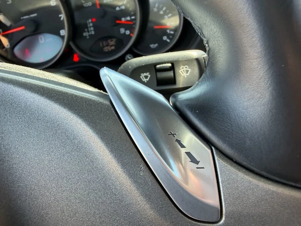 2009 Porsche 997 Carrera 4 - Image 13 of 31