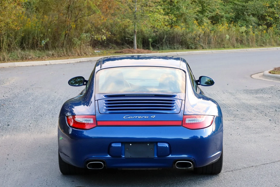 2009 Porsche 997 Carrera 4 - Image 26 of 31