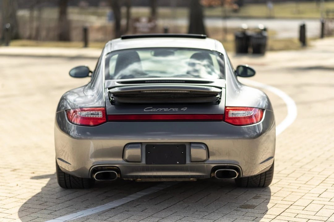 2009 Porsche 997 Carrera - Image 10 of 31