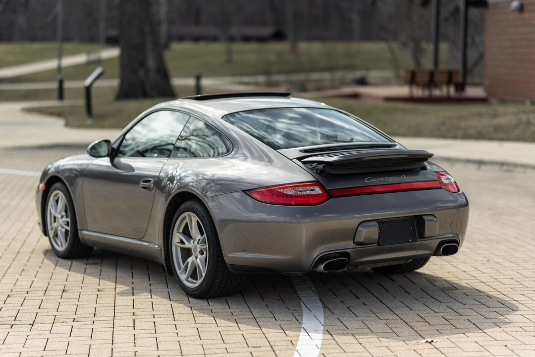 2009 Porsche 997 Carrera - Image 9 of 31