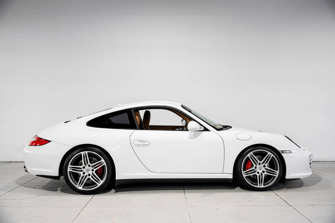 2009 Porsche 997 Carrera 4 - Image 2 of 12