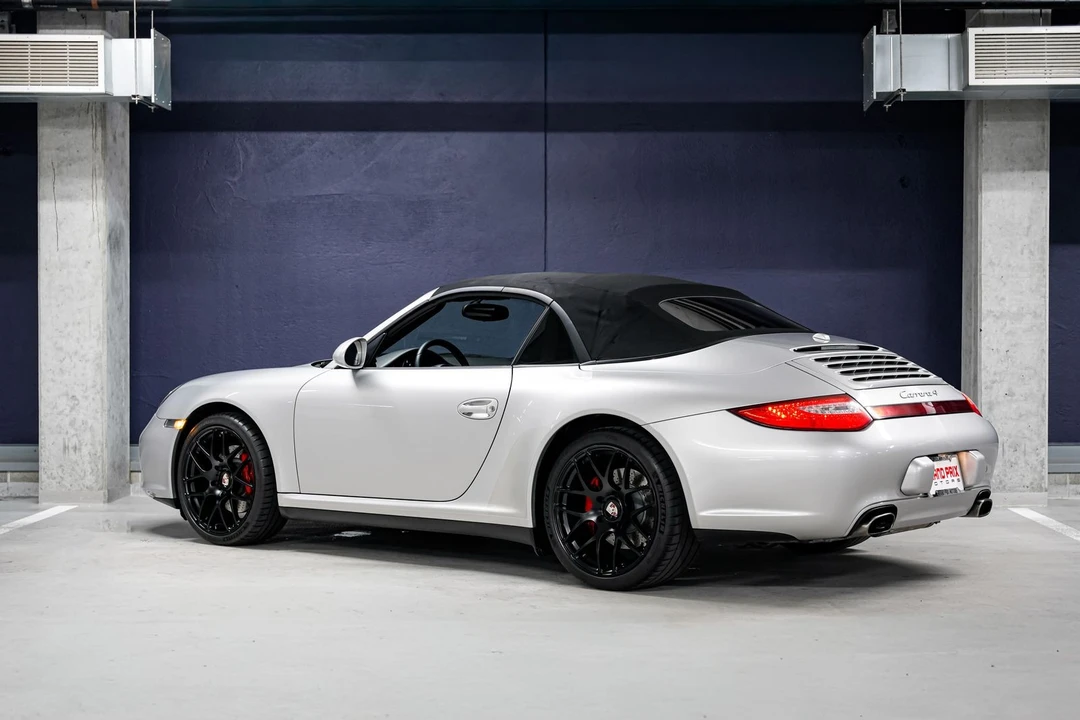 2009 Porsche 997 Carrera 4 - Image 8 of 31