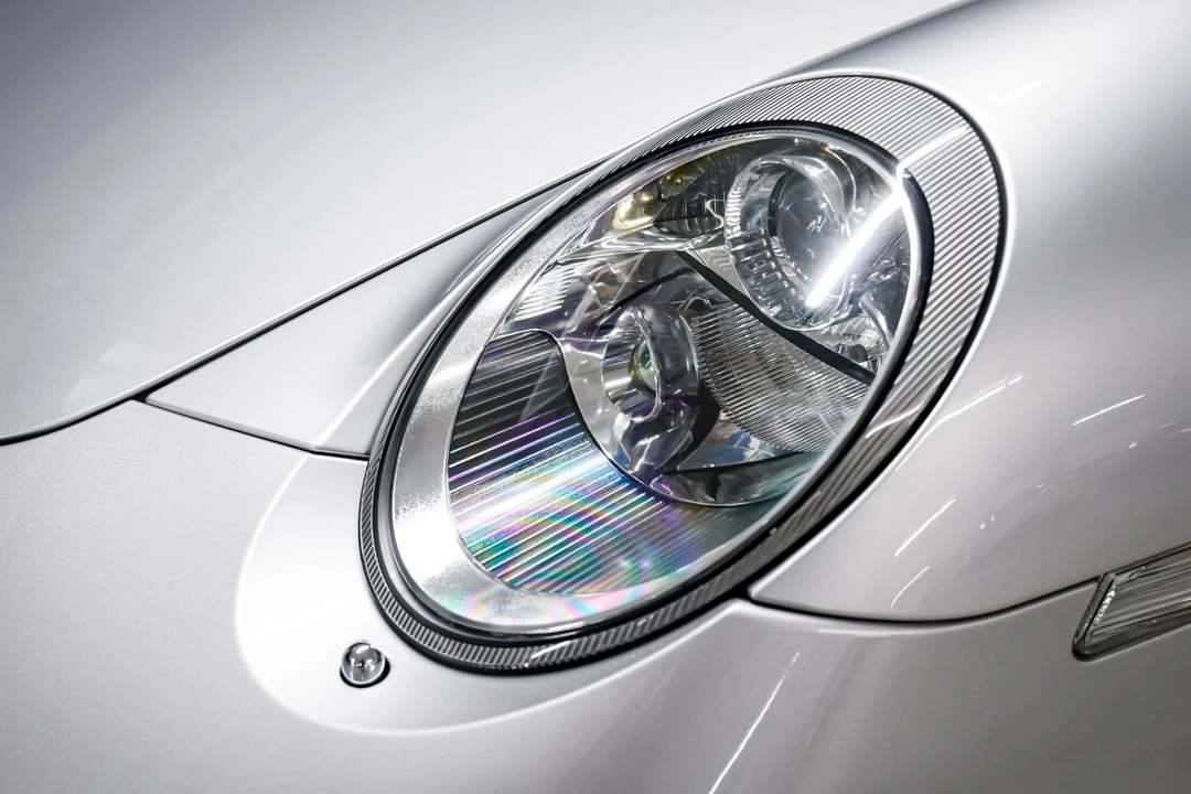 2009 Porsche 997 Carrera 4 - Image 28 of 31