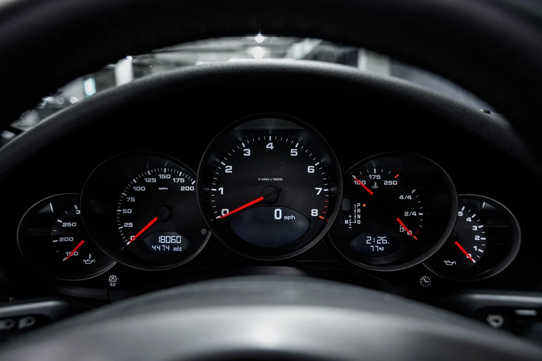 2009 Porsche 997 Carrera 4 - Image 11 of 31