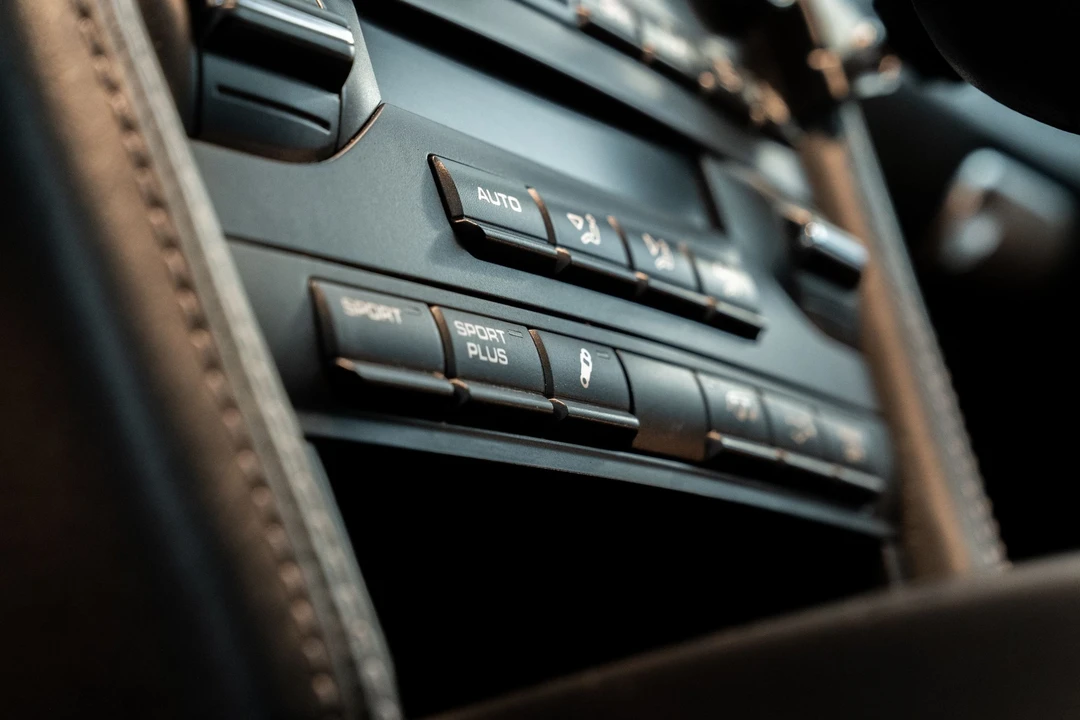 2009 Porsche 997 Carrera 4S - Image 13 of 16