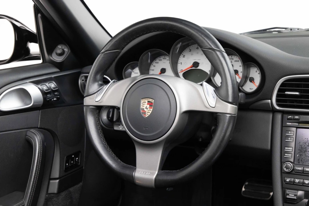 2009 Porsche 997 Carrera 4S - Image 10 of 31