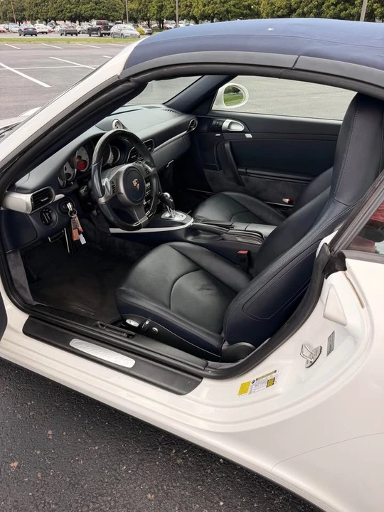 2009 Porsche 997 Carrera 4S - Image 12 of 18