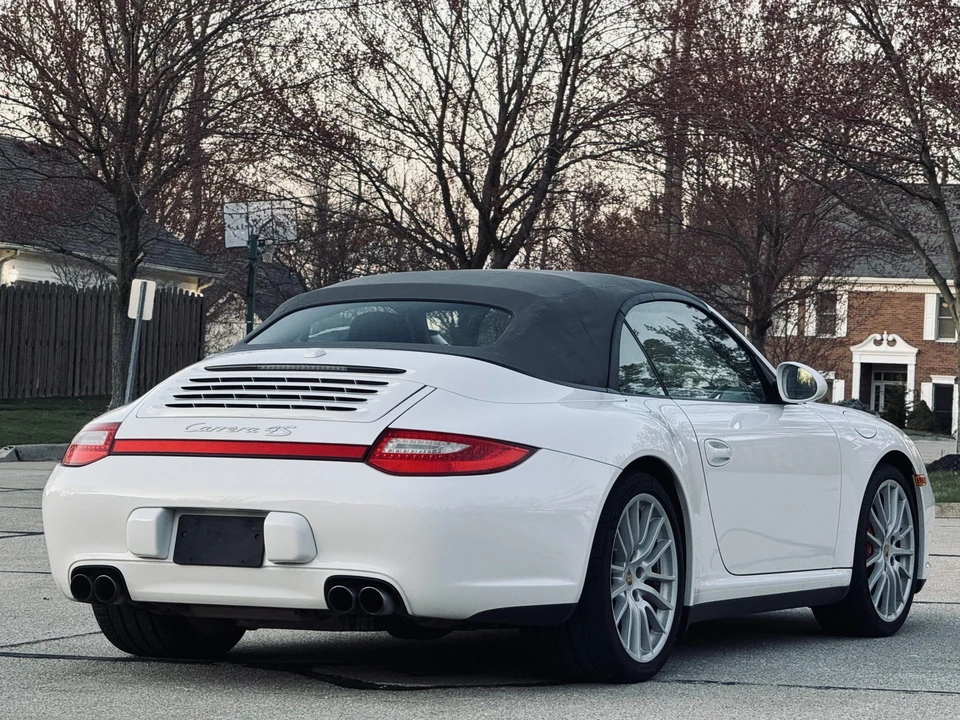 2009 Porsche 997 Carrera 4S - Image 18 of 31
