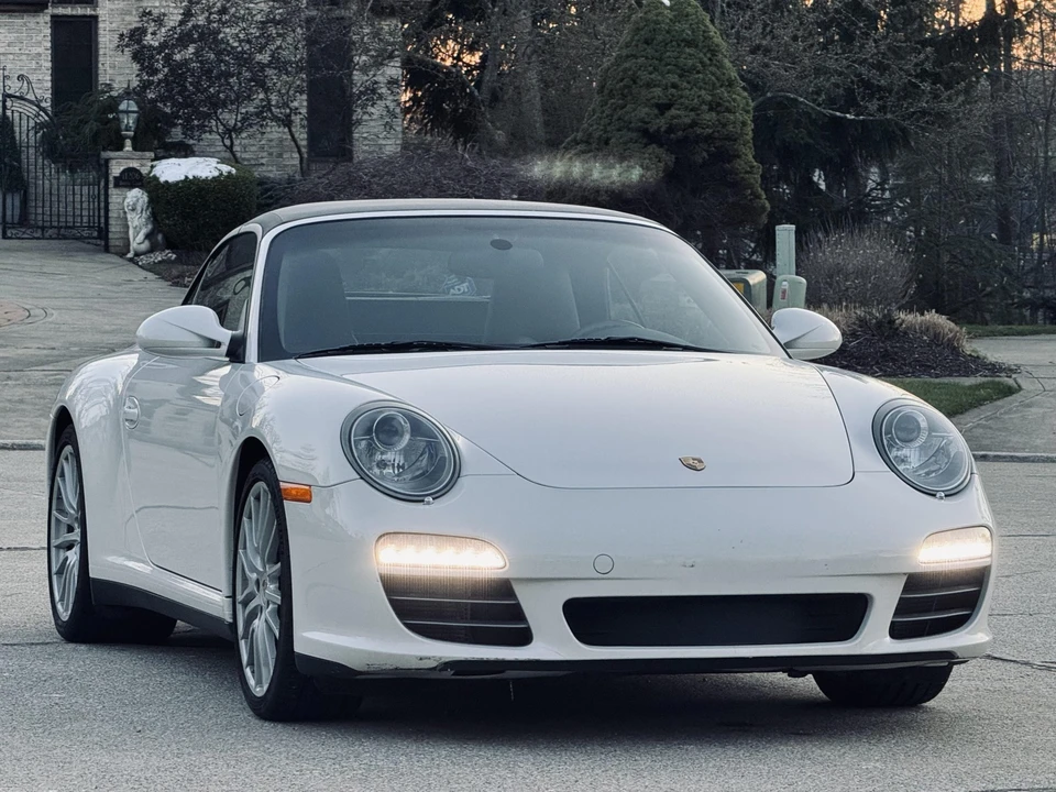 2009 Porsche 997 Carrera 4S - Image 7 of 31