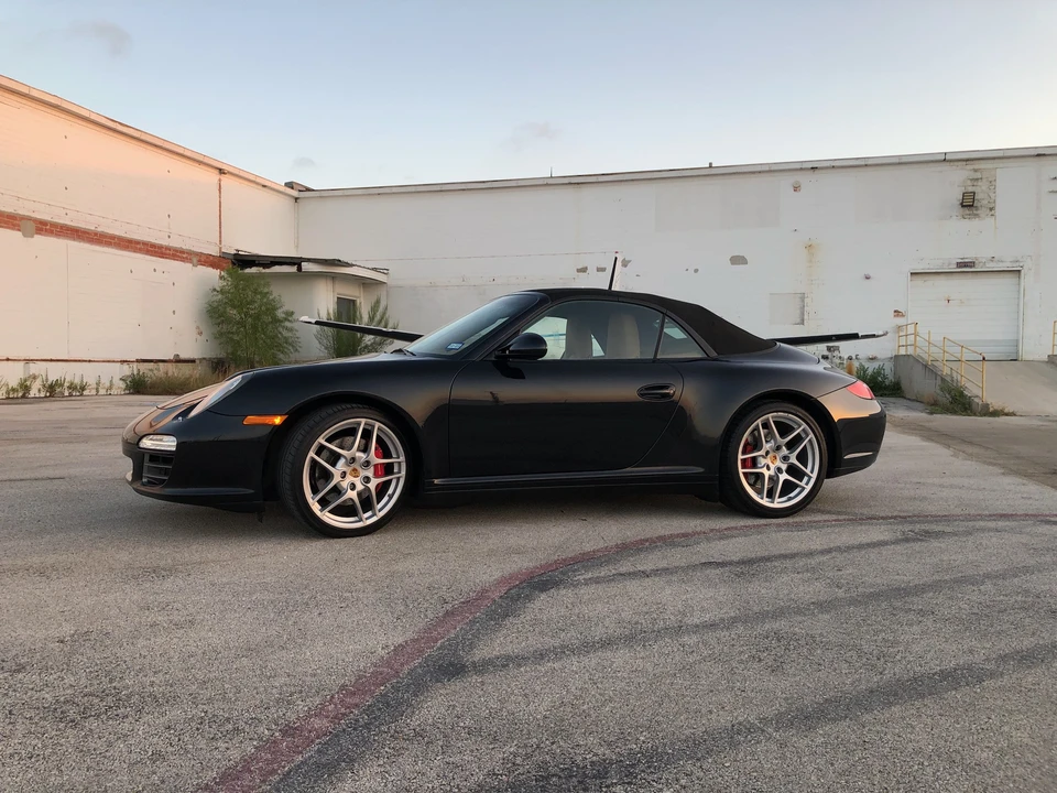 2009 Porsche 997 Carrera 4S - Image 10 of 31