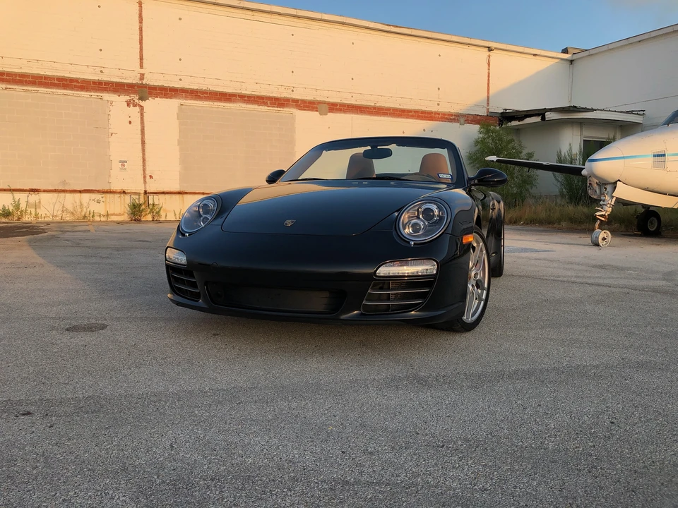 2009 Porsche 997 Carrera 4S - Image 2 of 31