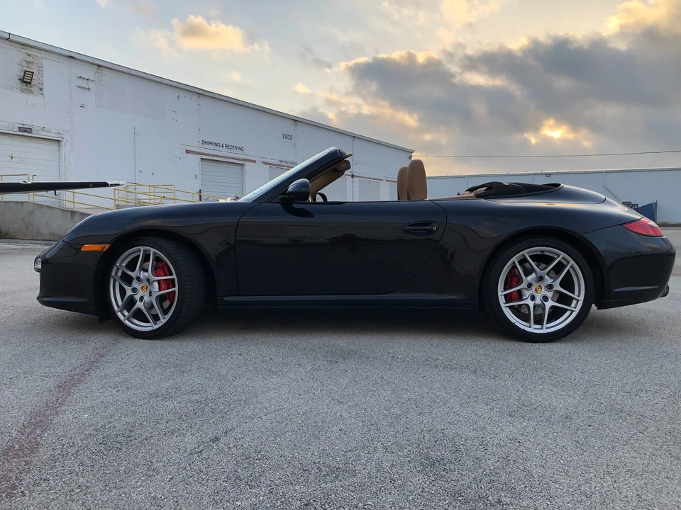 2009 Porsche 997 Carrera 4S - Image 11 of 31