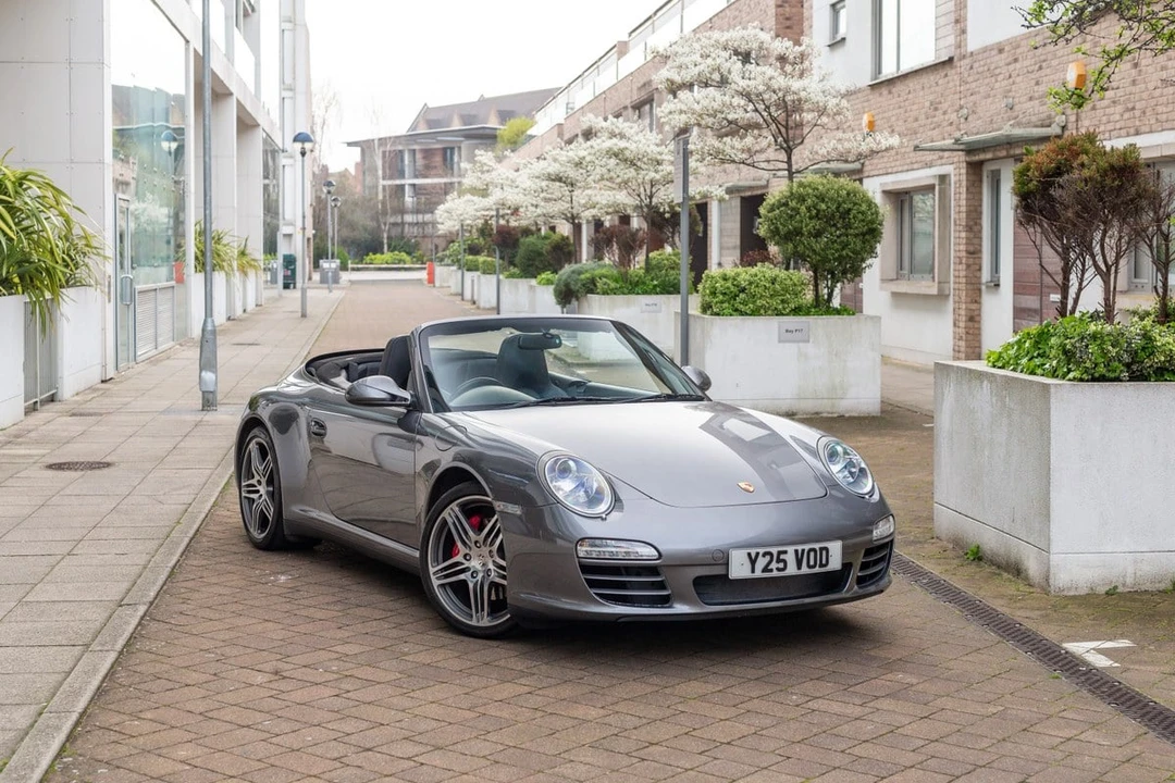 2009 Porsche 997 Carrera 4S - Image 10 of 31