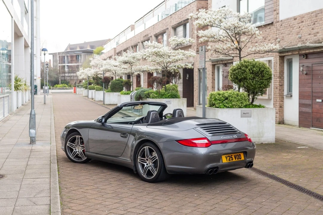 2009 Porsche 997 Carrera 4S - Image 2 of 31