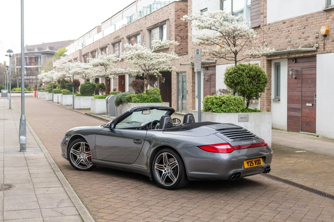 2009 Porsche 997 Carrera 4S - Image 18 of 31