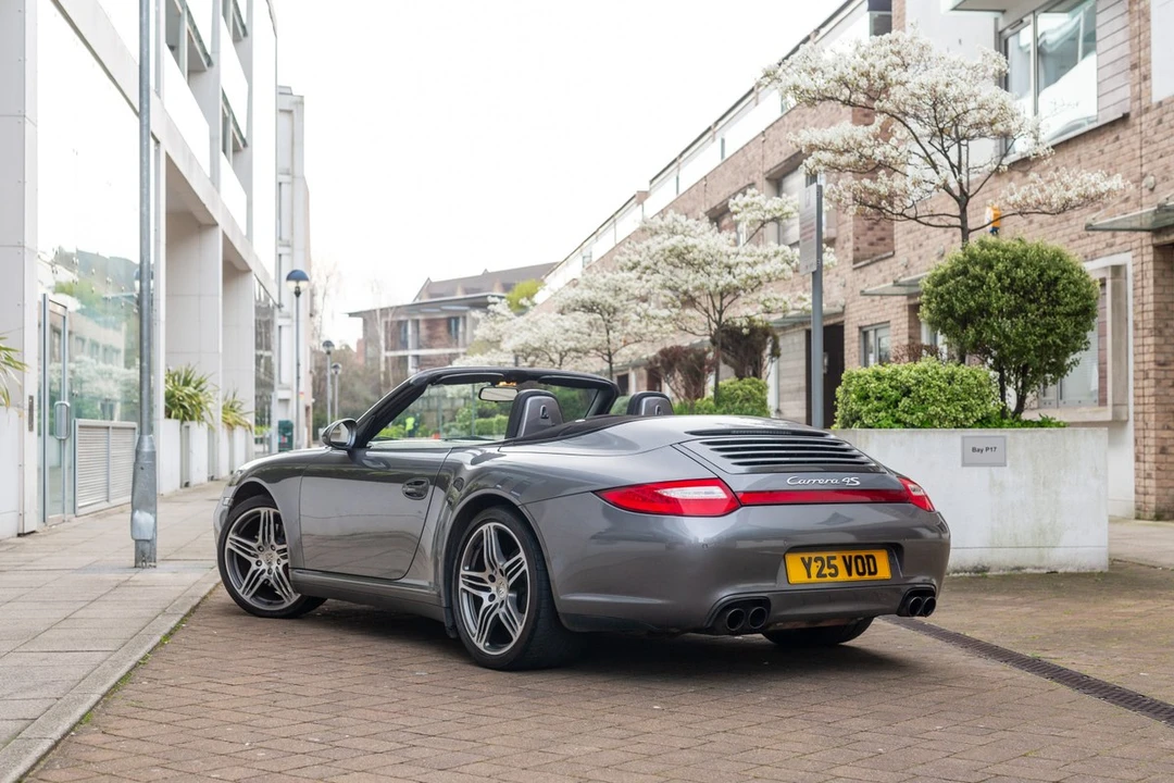 2009 Porsche 997 Carrera 4S - Image 20 of 31