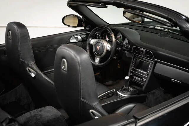 2009 Porsche 997 Carrera 4S - Image 23 of 31