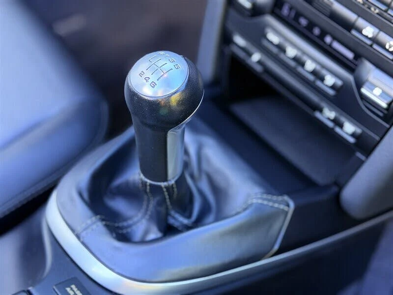 2009 Porsche 997 Carrera 4S - Image 9 of 31
