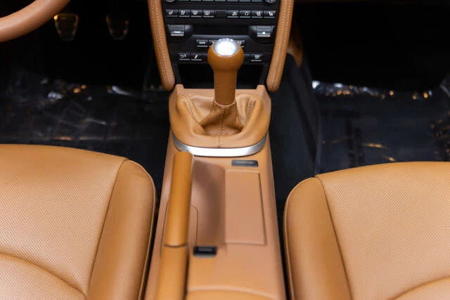 2009 Porsche 997 Carrera 4S - Image 9 of 31