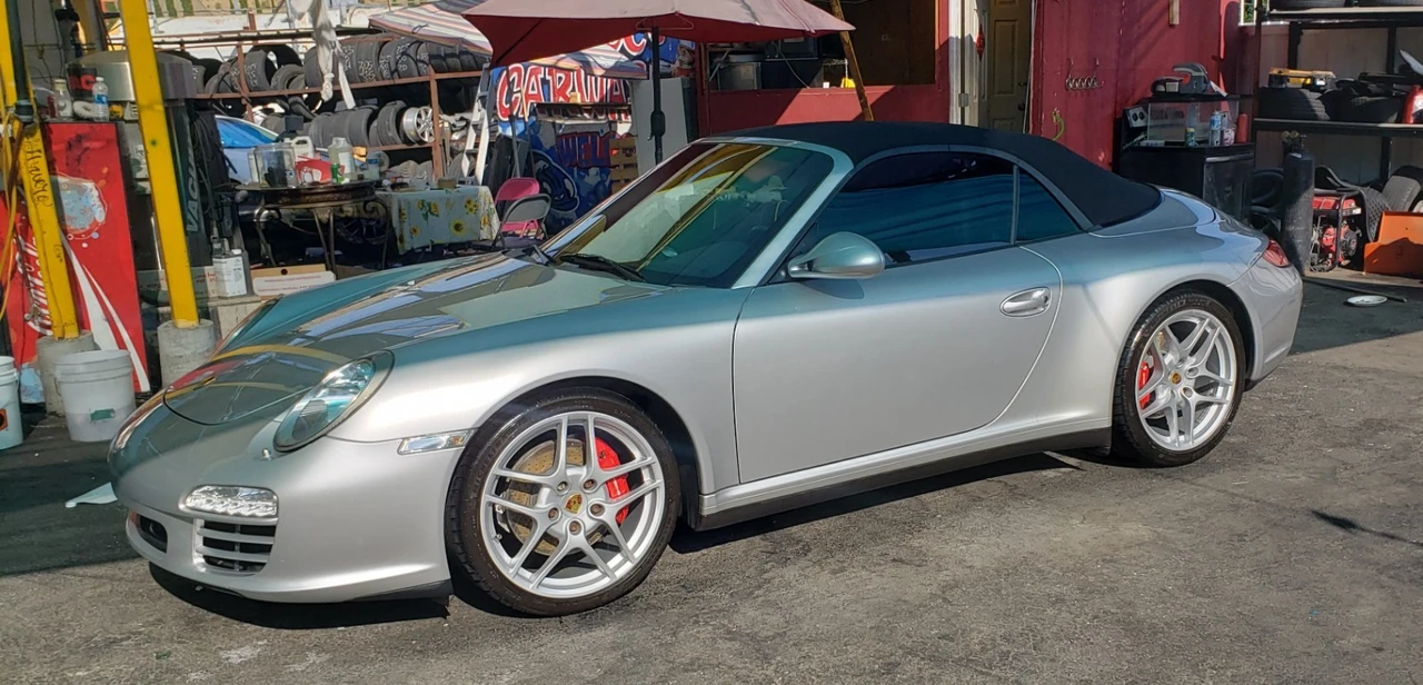 2009 Porsche 997 Carrera 4S - Image 9 of 20
