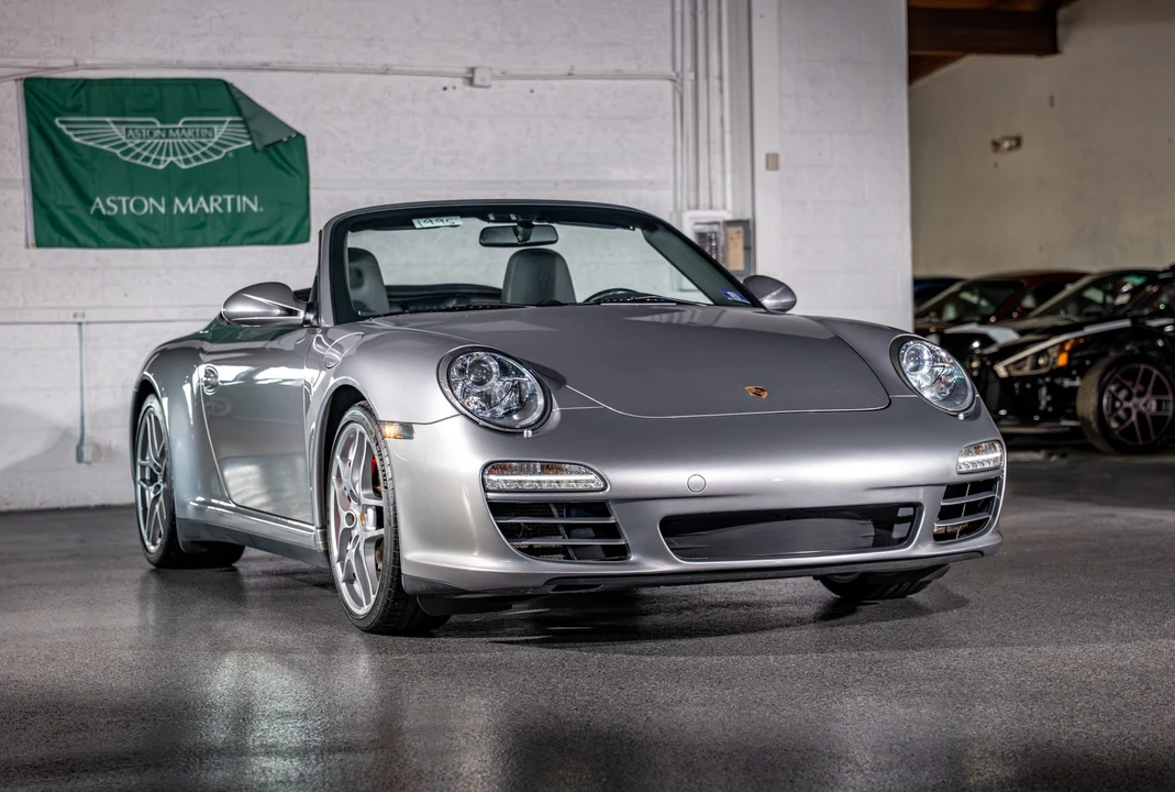 2009 Porsche 997 Carrera 4S - Image 11 of 31