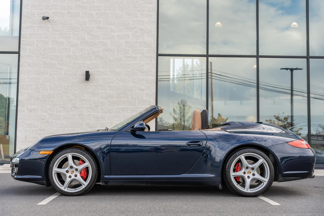 2009 Porsche 997 Carrera 4S - Image 10 of 31