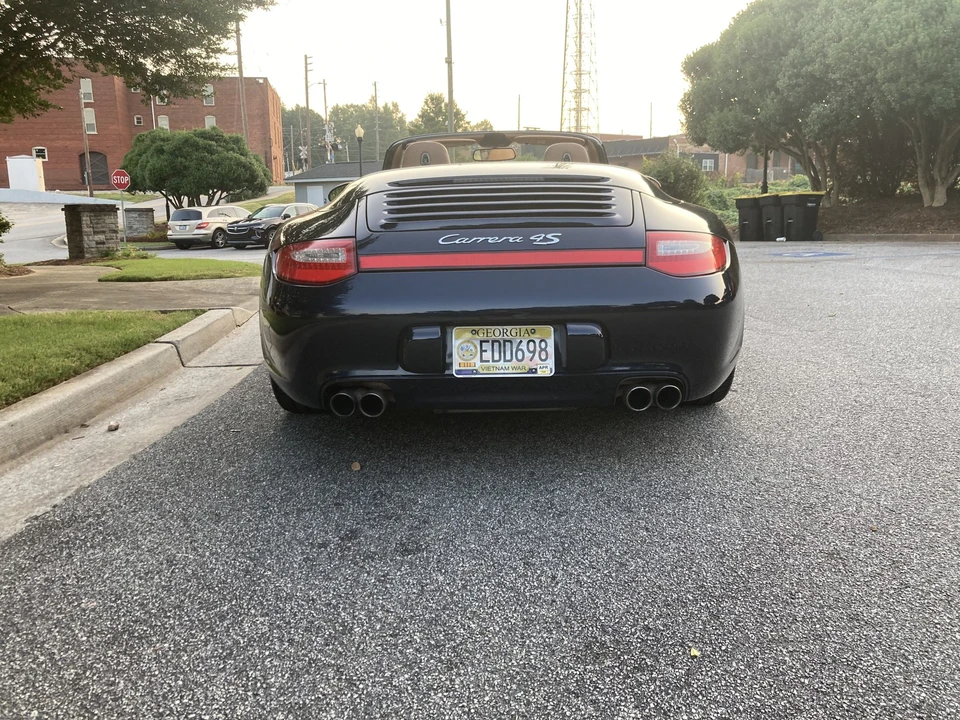 2009 Porsche 997 Carrera 4S - Image 10 of 31