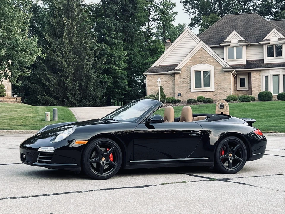 2009 Porsche 997 Carrera S - Image 2 of 31