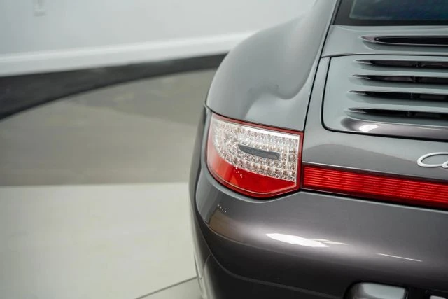 2009 Porsche 997 Carrera 4S - Image 22 of 31
