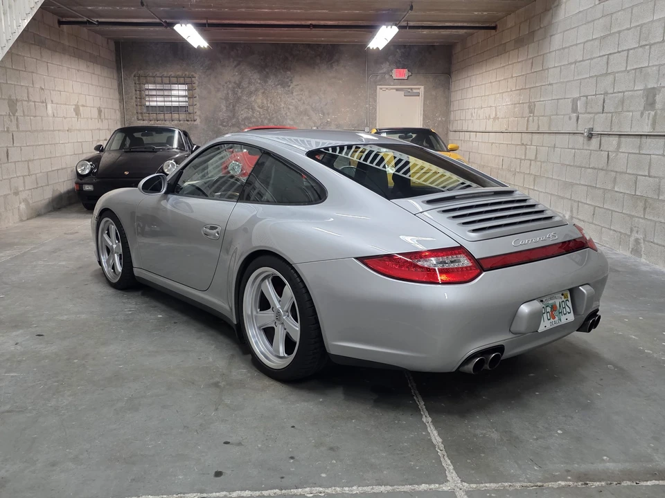 2009 Porsche 997 Carrera 4S - Image 17 of 31