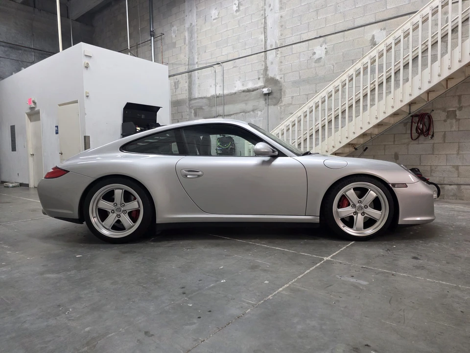 2009 Porsche 997 Carrera 4S - Image 22 of 31