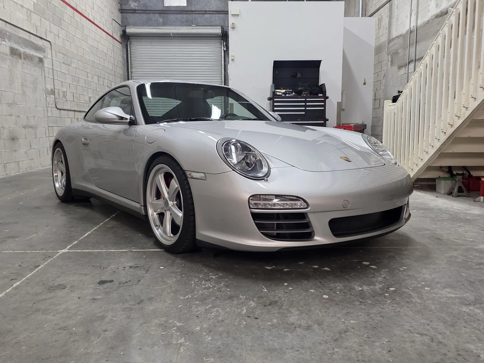 2009 Porsche 997 Carrera 4S - Image 25 of 31
