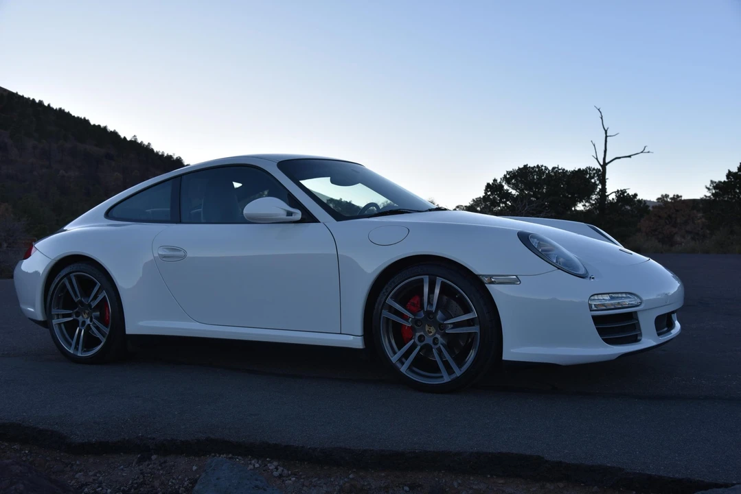 2009 Porsche 997 Carrera 4S - Image 10 of 31
