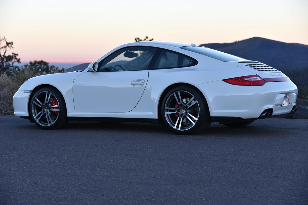 2009 Porsche 997 Carrera 4S - Image 18 of 31