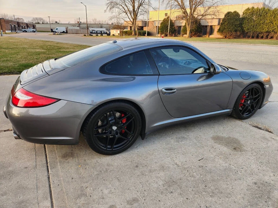 2009 Porsche 997 Carrera 4S - Image 17 of 31