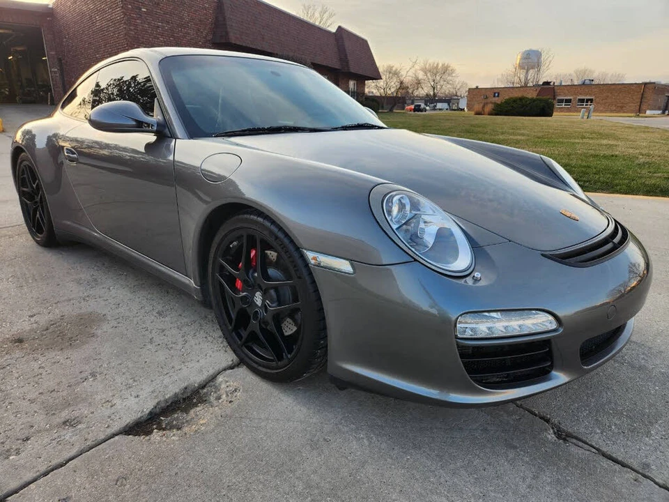 2009 Porsche 997 Carrera 4S - Image 13 of 31