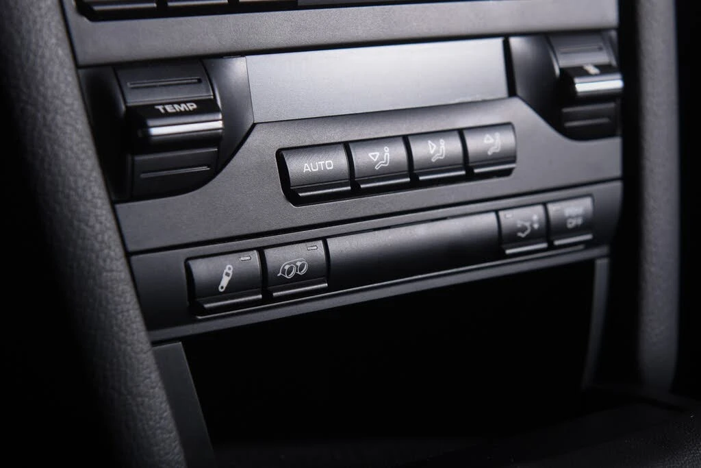 2009 Porsche 997 Carrera 4S - Image 19 of 27
