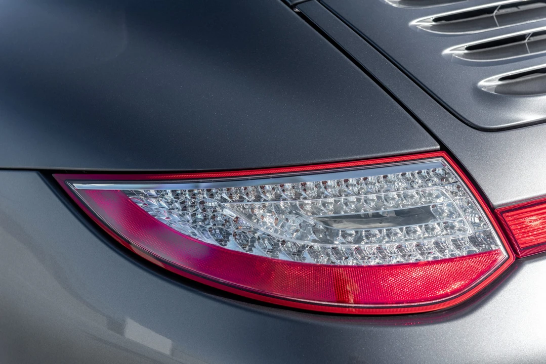 2009 Porsche 997 Carrera 4S - Image 27 of 31