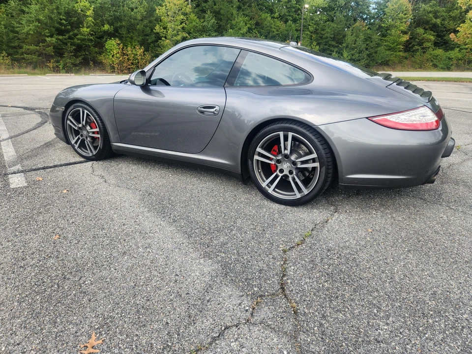 2009 Porsche 997 Carrera 4S - Image 18 of 31