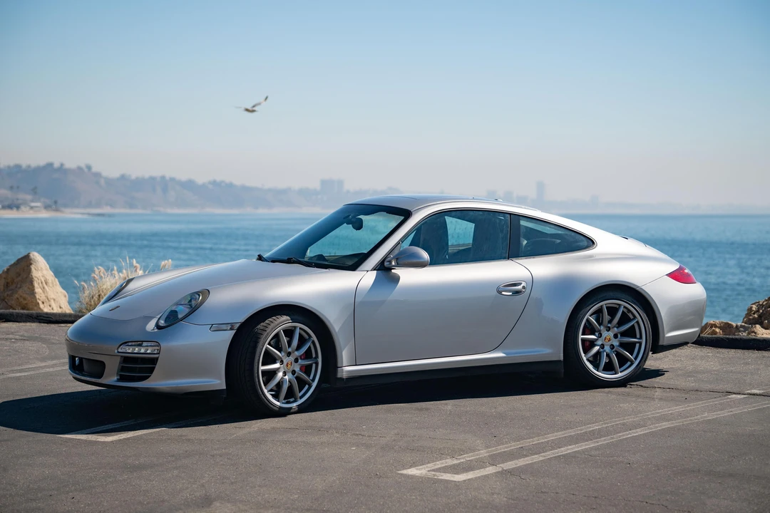 2009 Porsche 997 Carrera 4S - Image 10 of 31