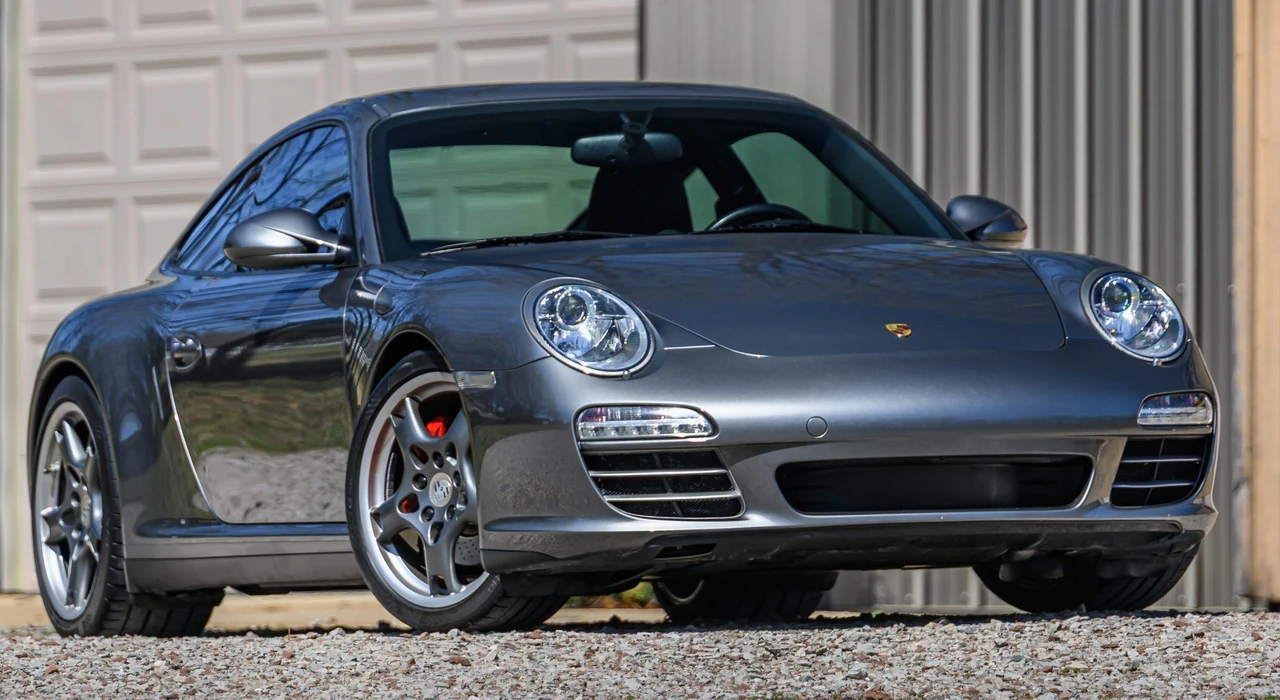2009 Porsche 997 Carrera 4S - Image 10 of 31