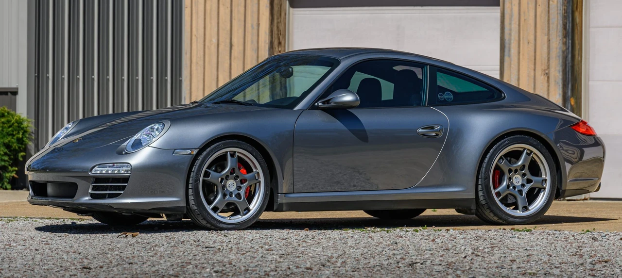 2009 Porsche 997 Carrera 4S - Image 3 of 31