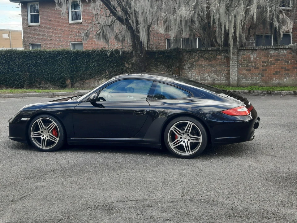 2009 Porsche 997 Carrera 4S - Image 12 of 31
