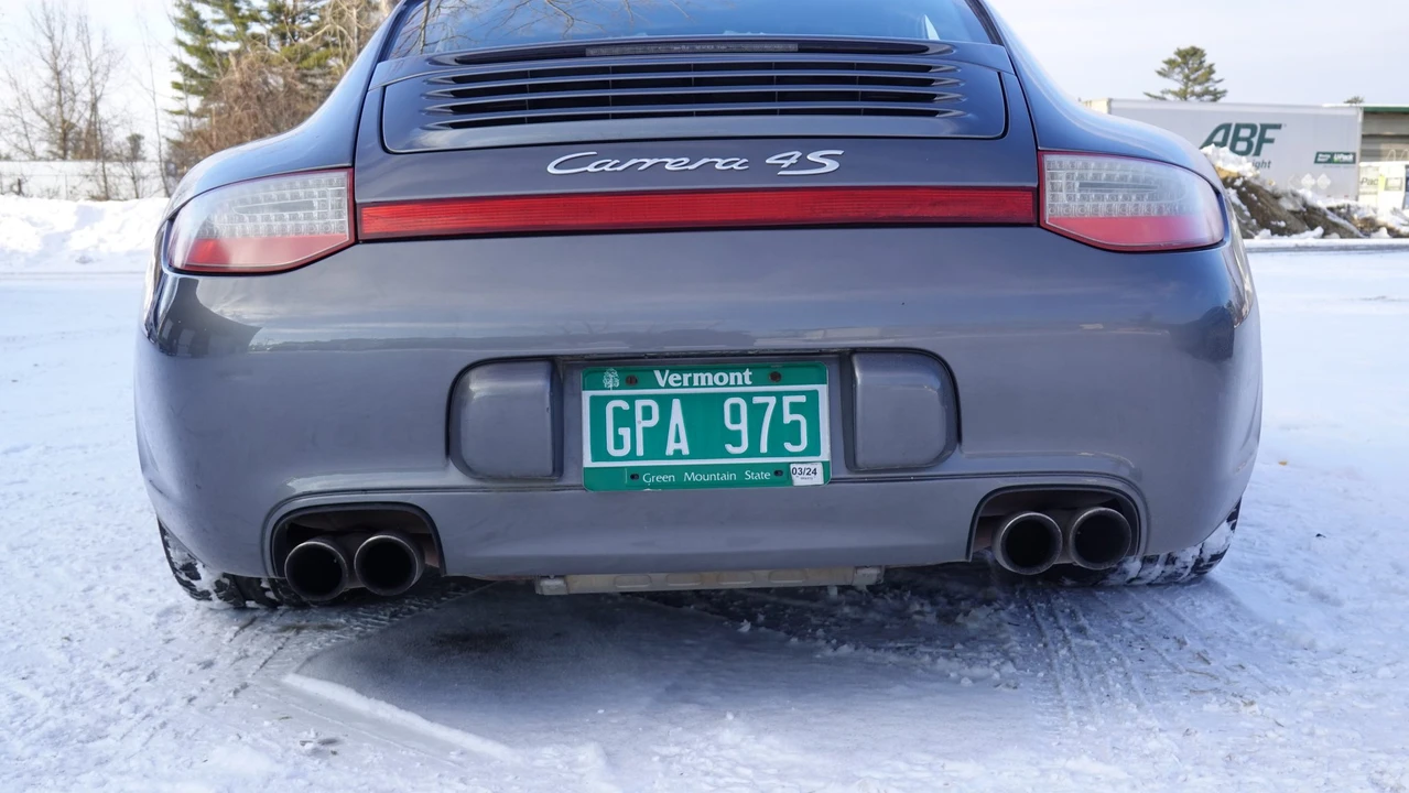 2009 Porsche 997 Carrera 4S - Image 17 of 31